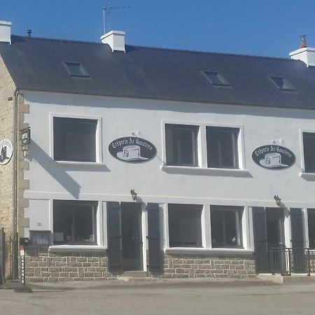 Ar-Gavotenn Le Saint Exterior foto
